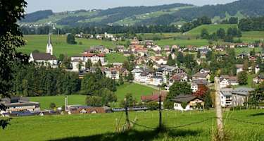 Blick auf die Gemeinde Egg