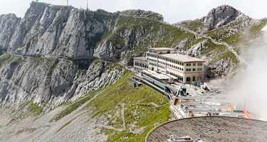 Blick vom Esel über Pilatus-Kulm zum Oberhaupt
