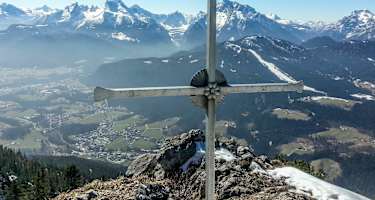 Gipfelkreuz am Großen Rauhen Kopf
