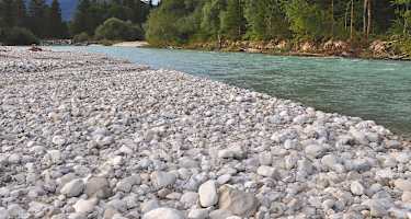 Die Isar entspringt im Hinterautal im Naturpark Karwendel.