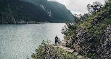 Steig entlang des Achensees