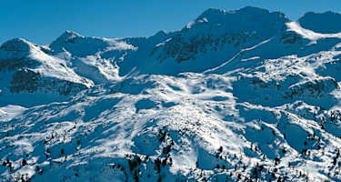 Am Spirtzinger: Blick auf die Vordere und Hintere Großwand, Großen und Kleinen Pleißlingkeil und nach unten zur Südwiener Hütte und Oberen Pleißlingalm.