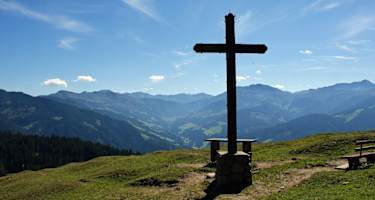 Gipfelkreuz am Kragenjoch