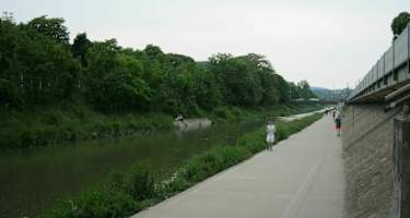 Start in Hütteldorf am Wienflussweg