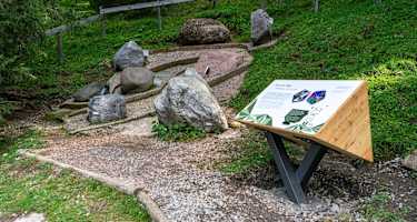 Unterwegs am neu gestalteten Natursprünge-Weg
