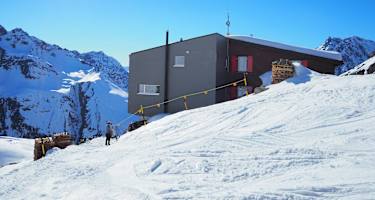 Die Silvrettahütte im Winter