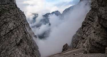 Unterwegs am Dolomiten Höhenweg 3