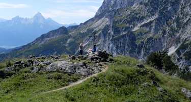 Die mächtigen Südabstürze des Berchtesgadener Hochthrons vom Salzburger Nachbar