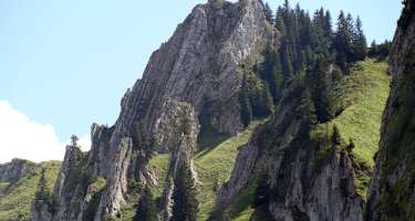 Die Felszacken am Besler