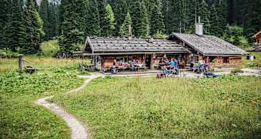 Die urige Wasseralm in der Röth