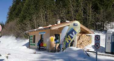 Loipengebäude beim Feistritzsattel