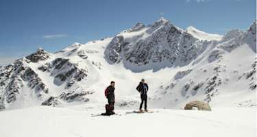 Im unteren Teil mit Feuerstein im Hintergrund