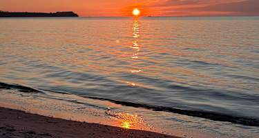 Sonnenaufgang am Strand von Juliusruh auf Rügen