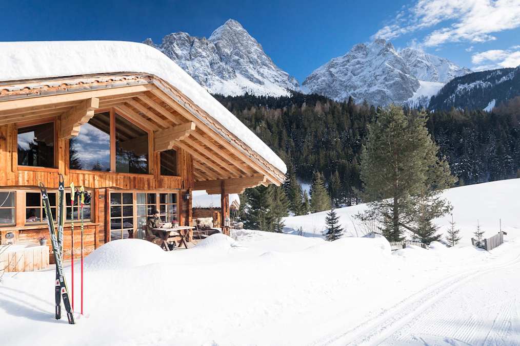 Chalet Resort LaPosch Außenansicht Winter