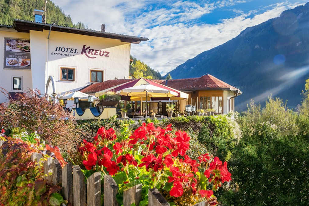 Hotel Kreuz Aussen