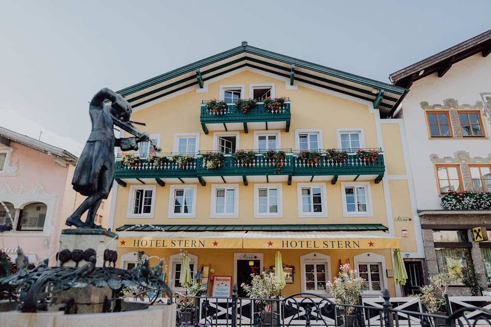 Hotel Stern Außenansicht