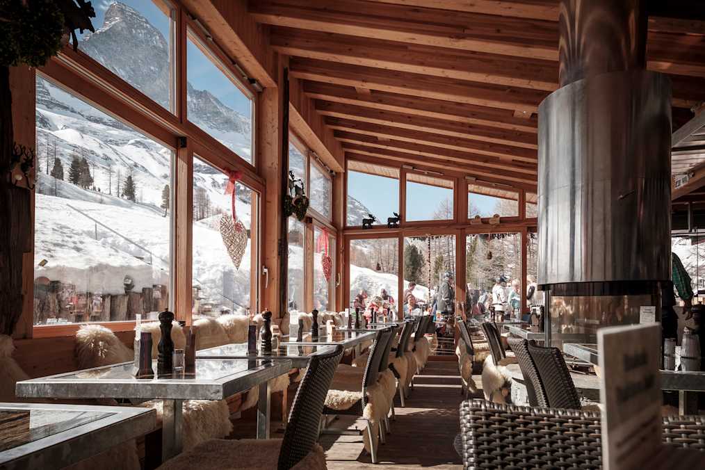 Speisesaal auf der Stafelalp Zermatt