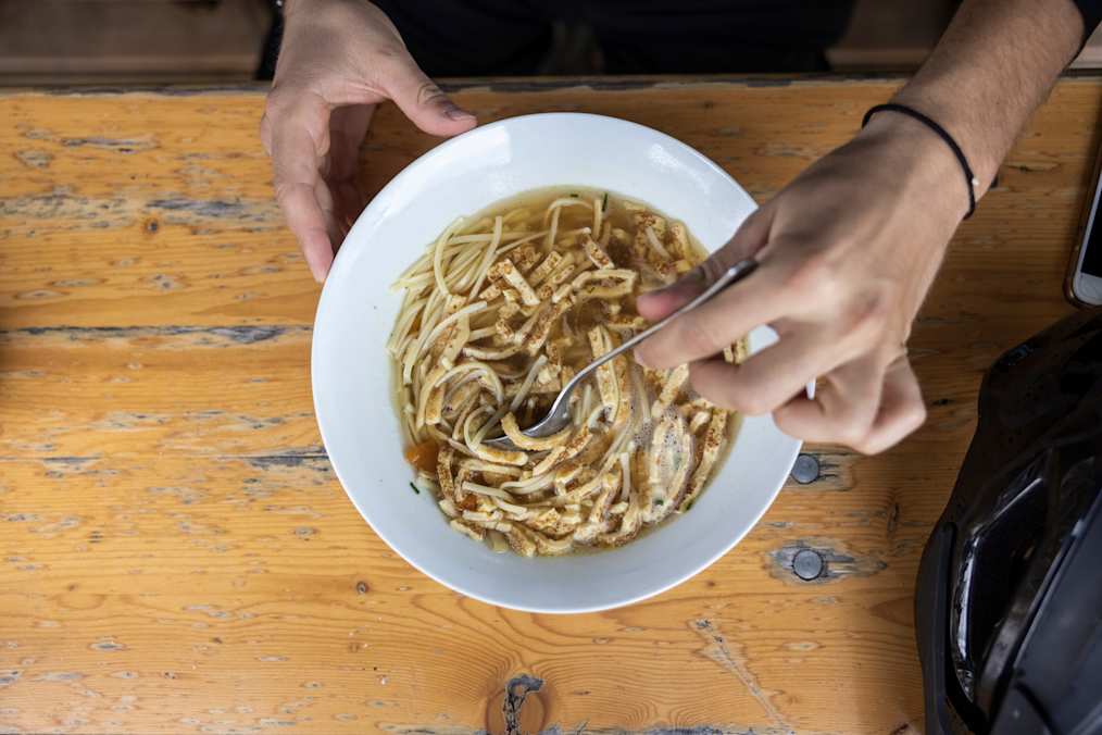 Frittatensuppe am Hochanger Schutzhaus