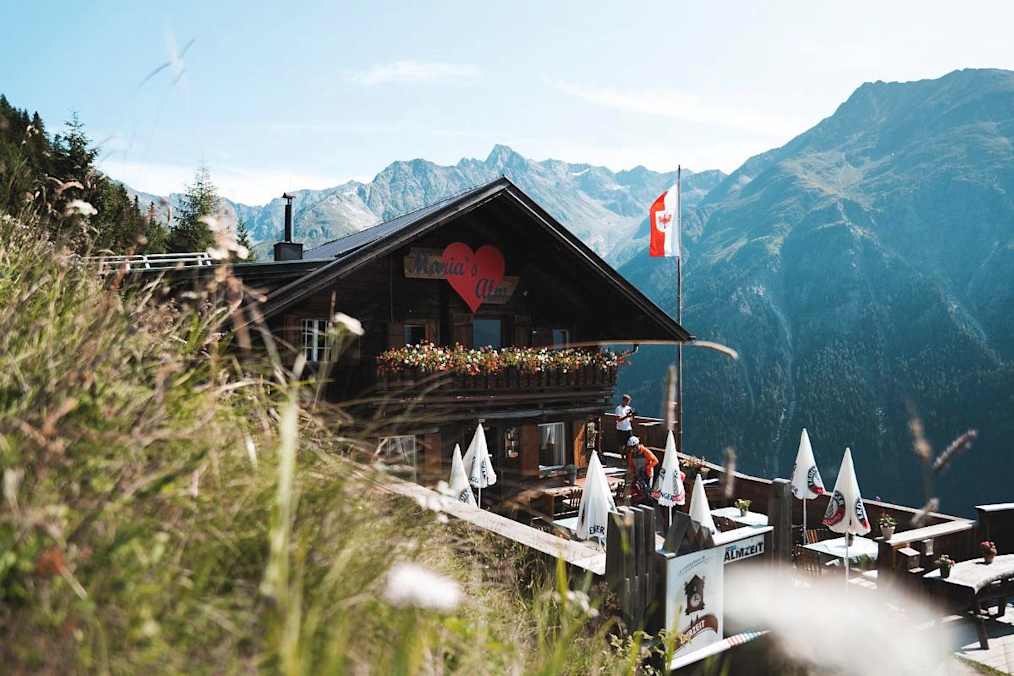 Maria's Alm hoch über Sölden im Ötztal