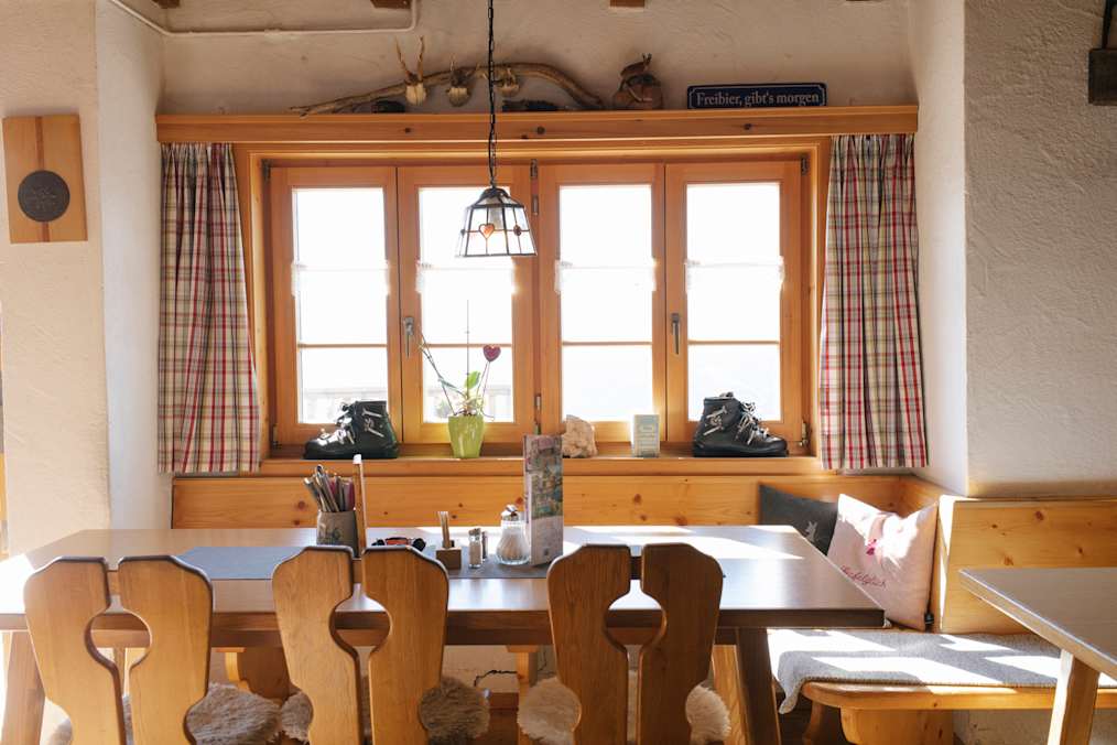 Die Stube der Mittenwalder Hütte