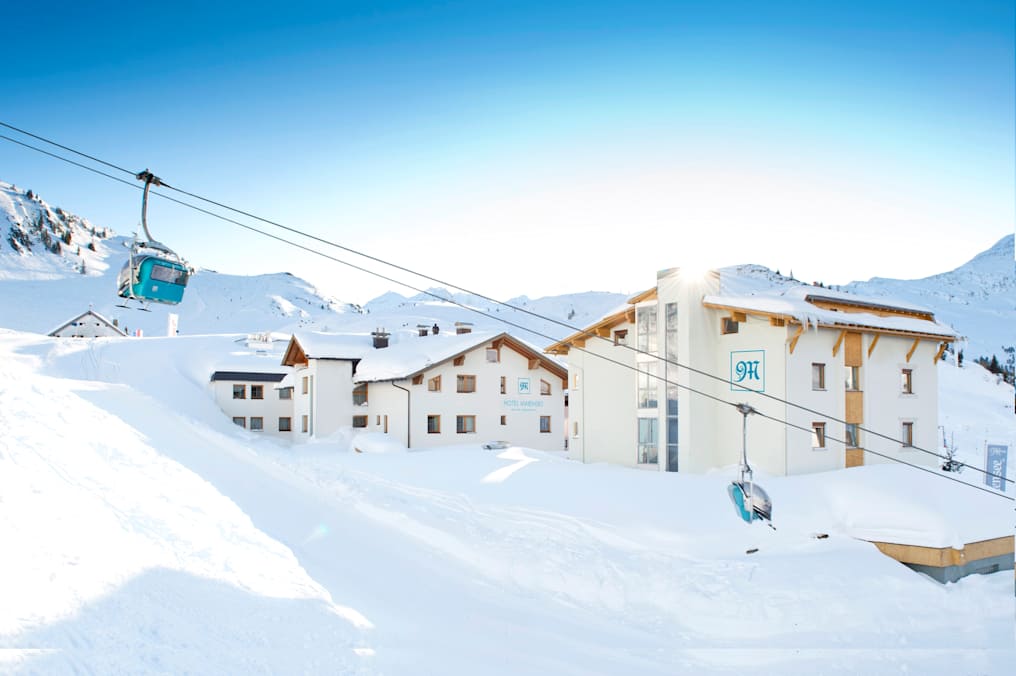 Hotel Maiensee Aussen Winter