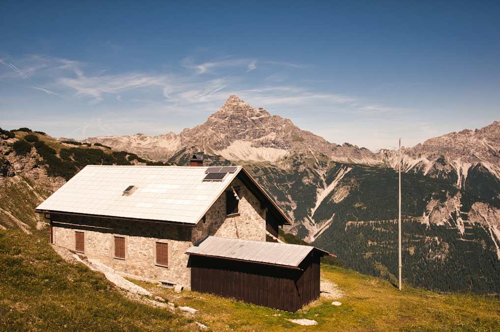 Das Kaufbeurer Haus vor dem Hochvogel