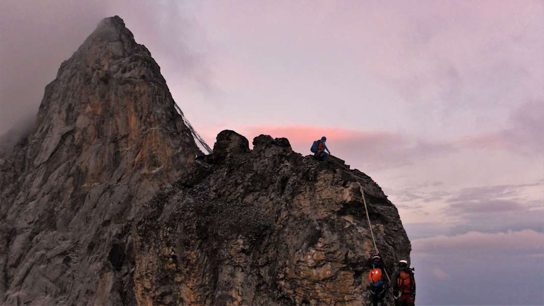 Aufstieg im sanften Morgenrot