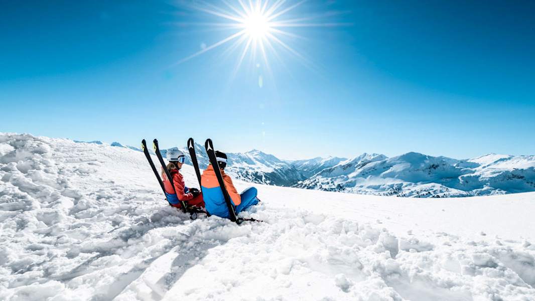 Skifahrer in Obertauern in Salzburg