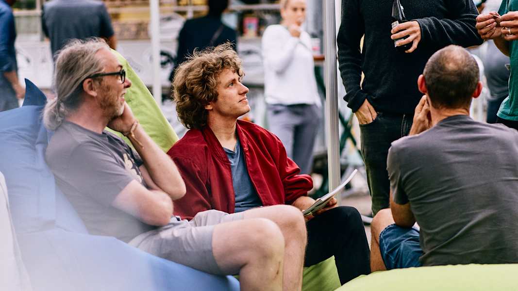 Schöffel, Oben angekommen, Filmpremiere