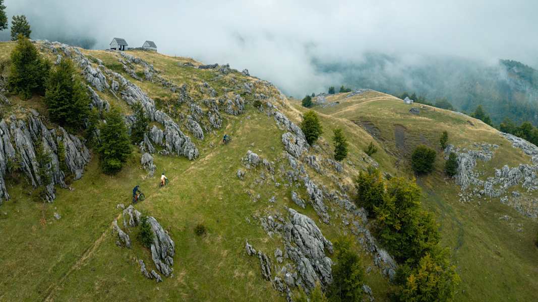 In so einer märchenhaft schönen Landschaft fällt das Bergauftreten besonders leicht.