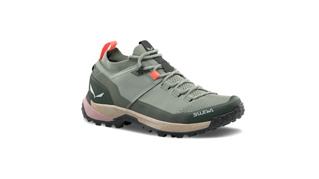 Perfekt für lange und kurze Treks: Der Salewa Puez Knit Powertex Schuh steht für ein geschmeidiges Abrollverhalten und einen hohen Tragekomfort.