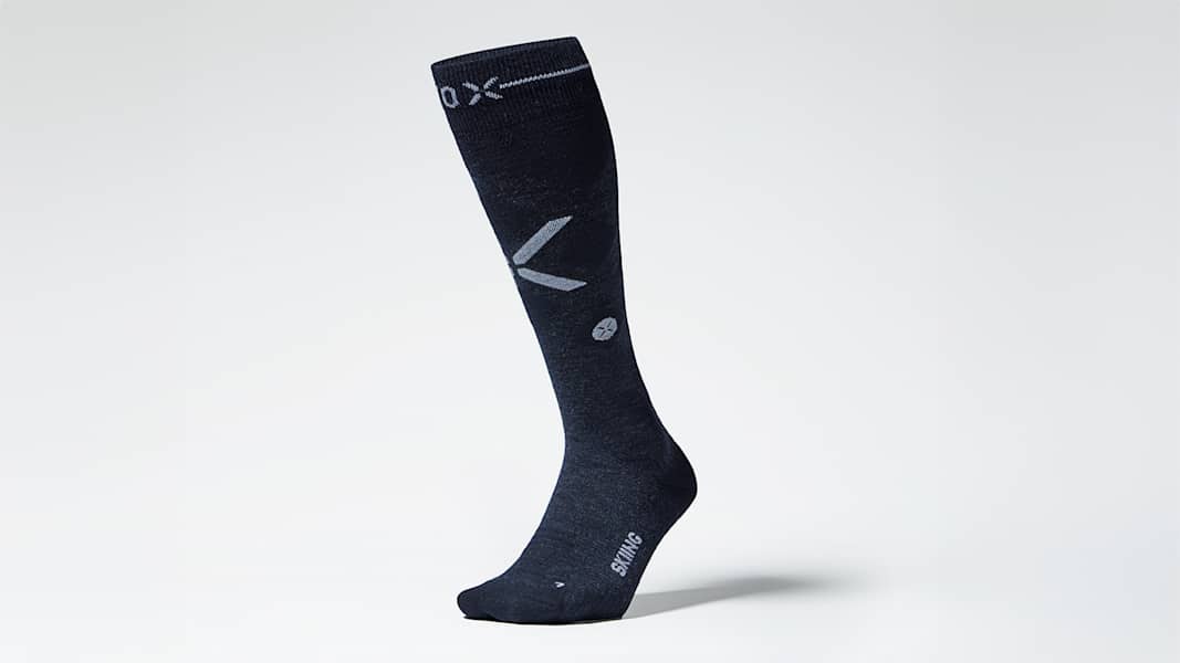 Merino Skiing Socks für Herren in der Farbe Navy White.
