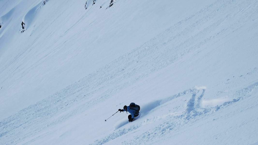Skitour auf die Schneegrubenspitze: Abfahrt über den Nordhang