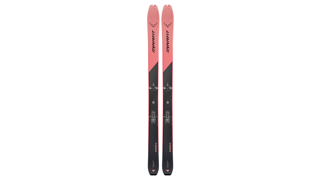 Dynafit Blacklight 88 Skitourenski mit leichter Carbon-Konstruktion und Touring-Bindung für effiziente Aufstiege und stabile Abfahrten.