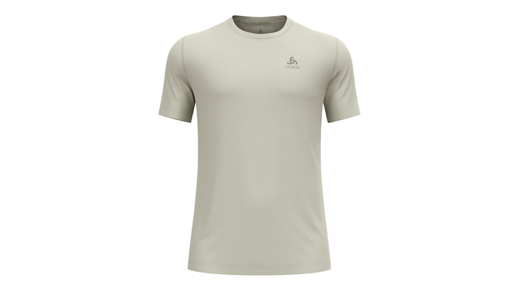 Oft ist es ausreichend, das Kleidungsstück auslüften zu lassen.