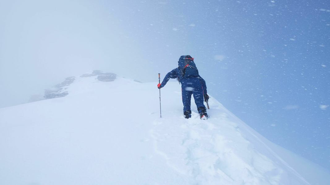 Berner Alpen bei Grindelwald: Skitour aufs Simelihorn - Gipfelbereich