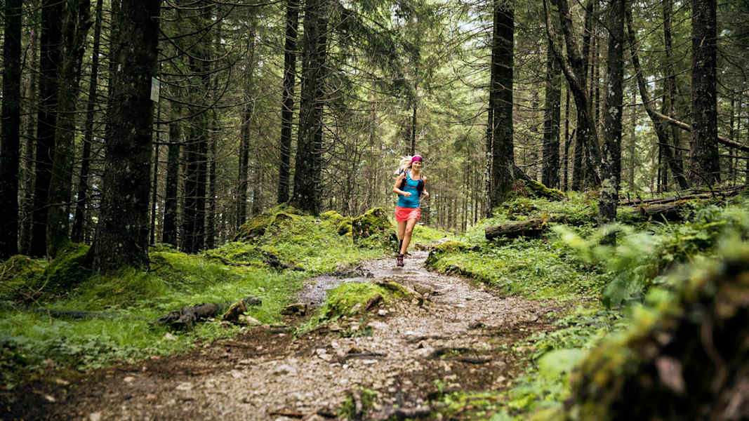 Trailrunning von Bayern nach Tirol: Bergläuferin Tamina Schelter