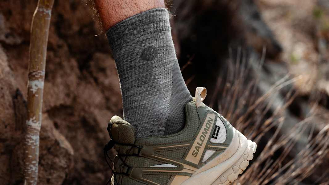 Direkter Kontakt zum Untergrund: Die richtige Socke bringt Stabilität und Komfort in Einklang.