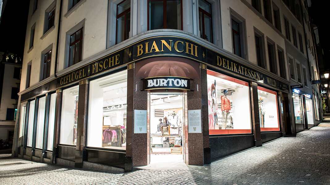 Außenansicht des neuen Burton-Stores in Zürich