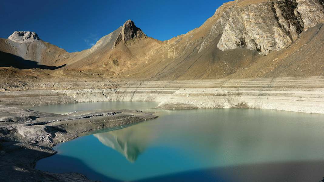 Muttsee auf einer Hochebene im hintersten Teil des Glarnerlands