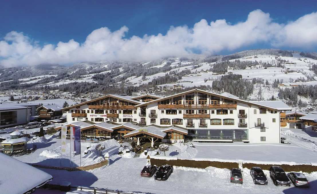 Hotel Sonne Winteransicht