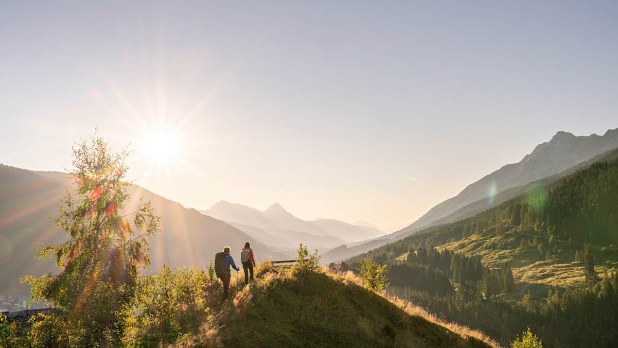 Wenn der Sommer „nachglüht“, ist die schönste Wanderzeit in der Region Nassfeld-Pressegger See angebrochen.