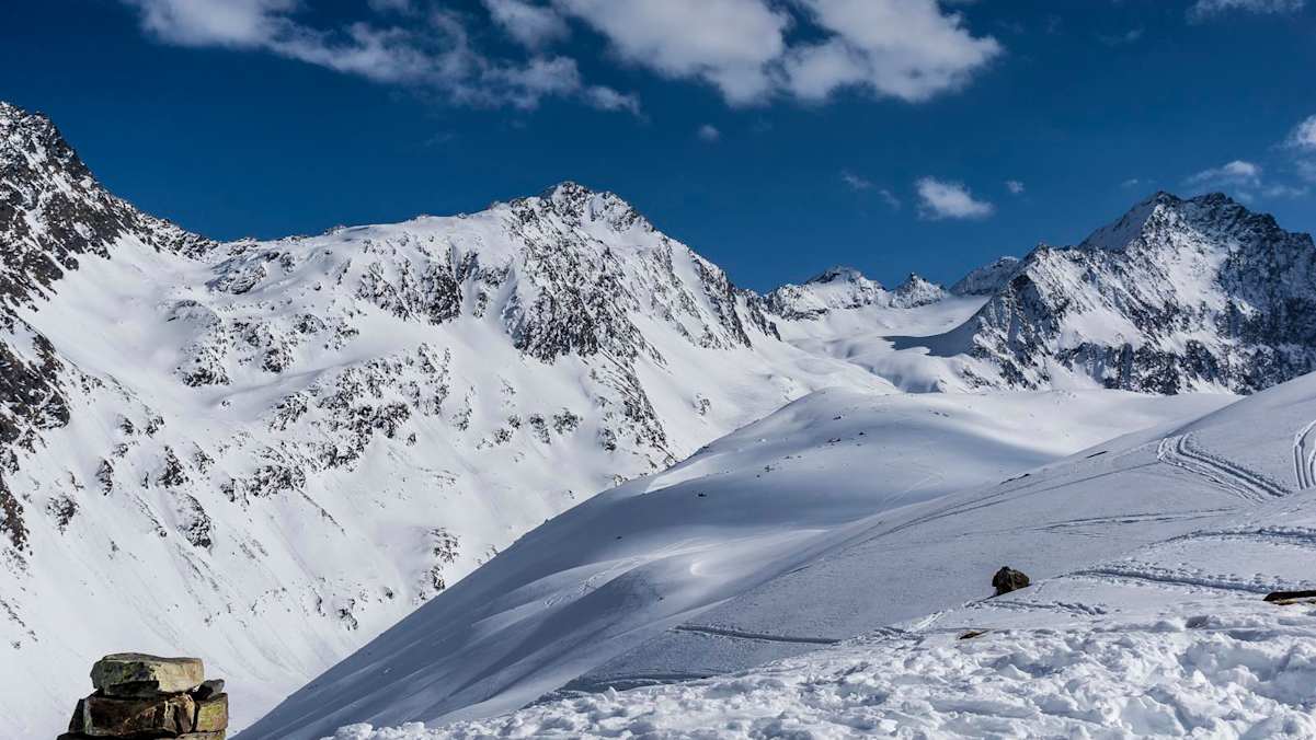 Schneeschuhtour Pforzheimer Hütte, Stubaier Alpen, Tirol