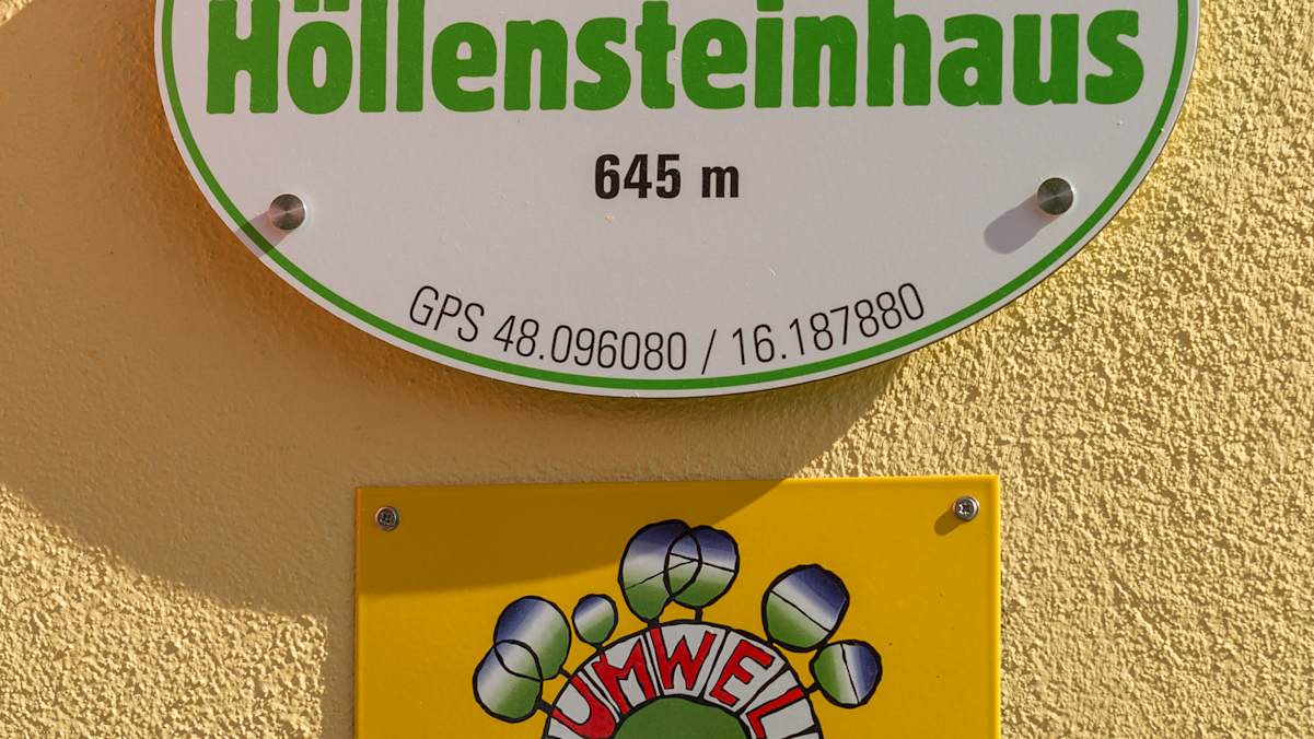 Höllensteinhaus mit Österreichischem Umweltzeichen