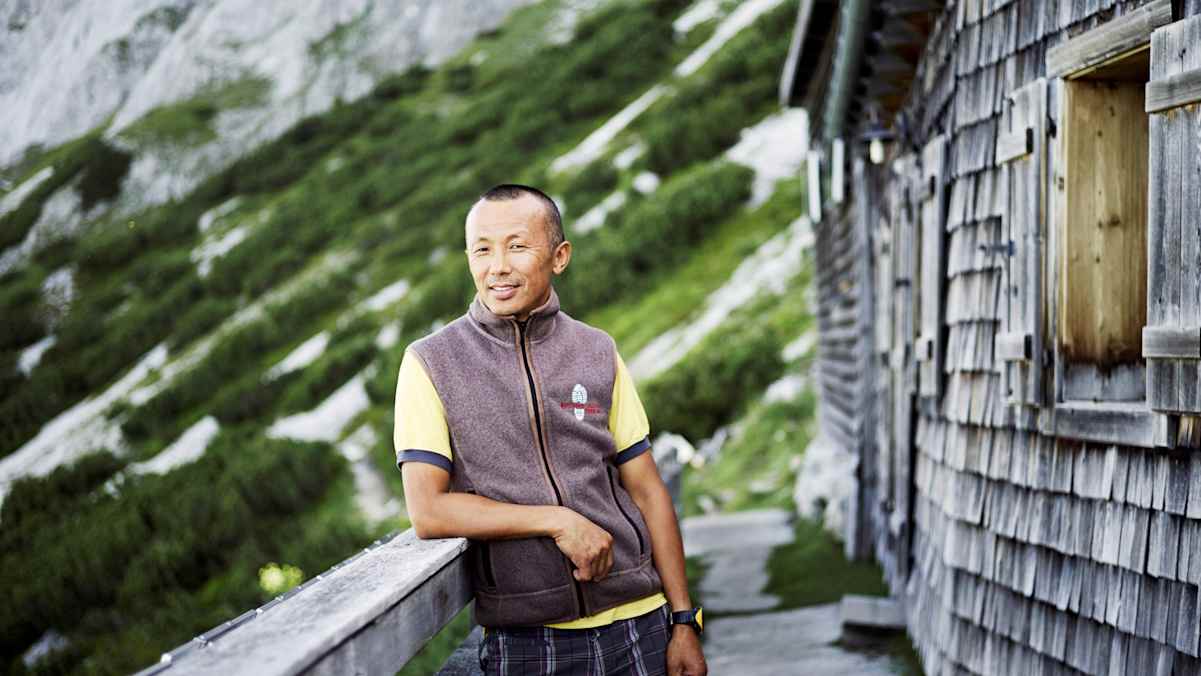 Mingma Nuru Sherpa arbeitet seit sieben Sommern auf der Hütte.