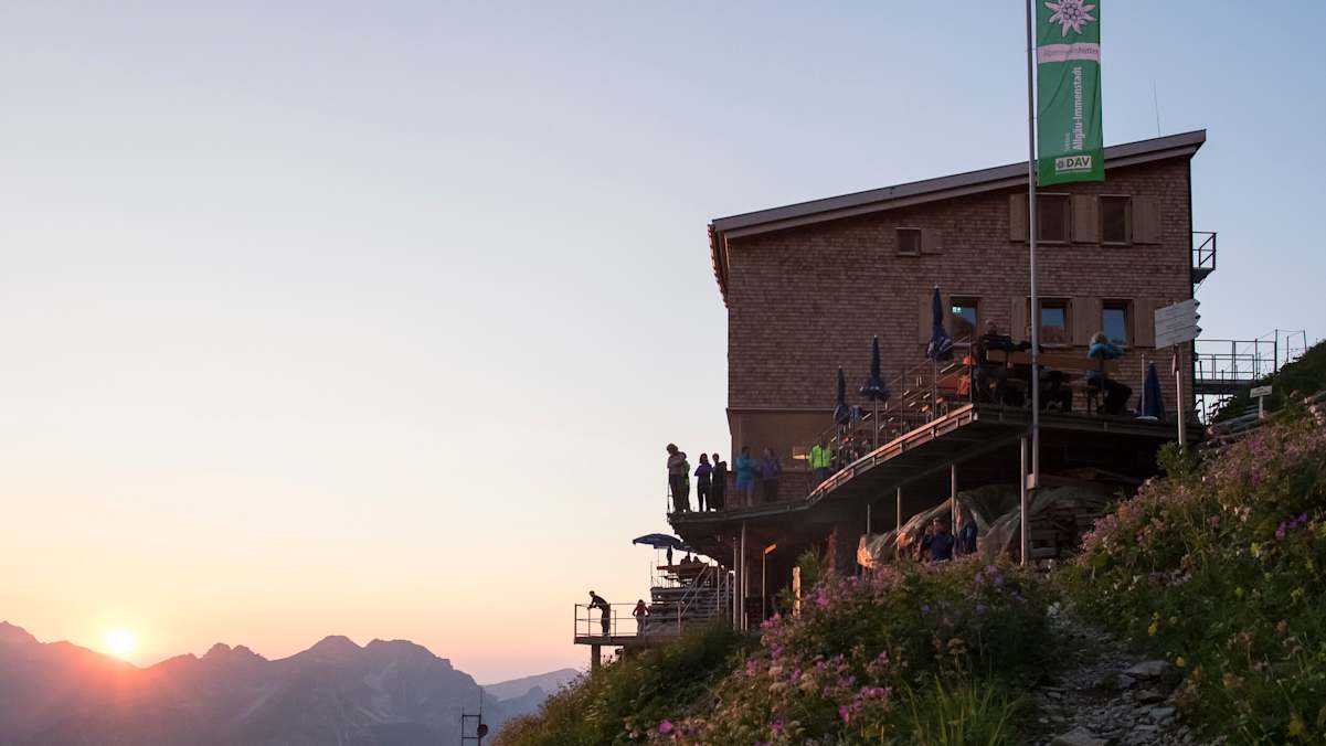 Sonnenuntergang Hütten