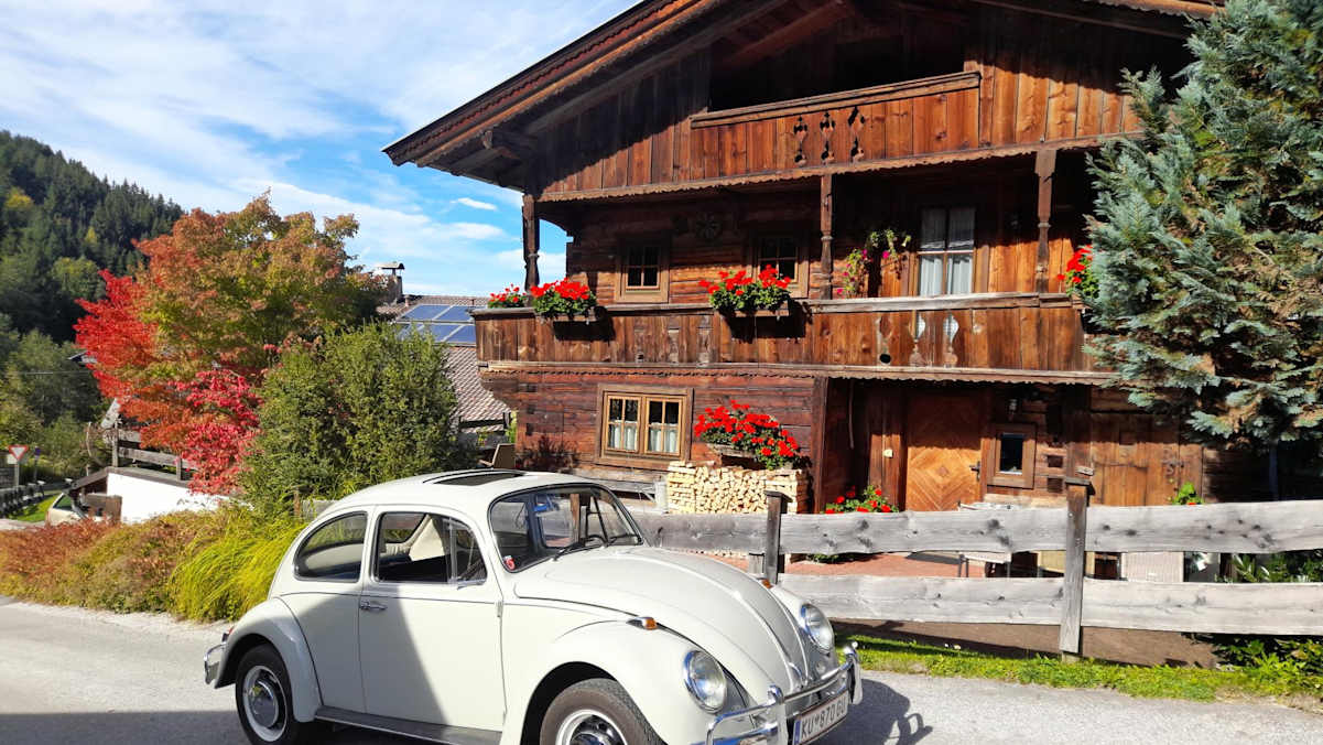 Das Almchalet Melkstatt ist ein uriges Holzhaus in Auffach.