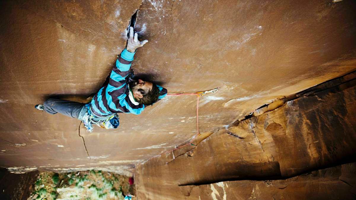 Kletterer Patrick Kingsbury in Utah, Indian Creek