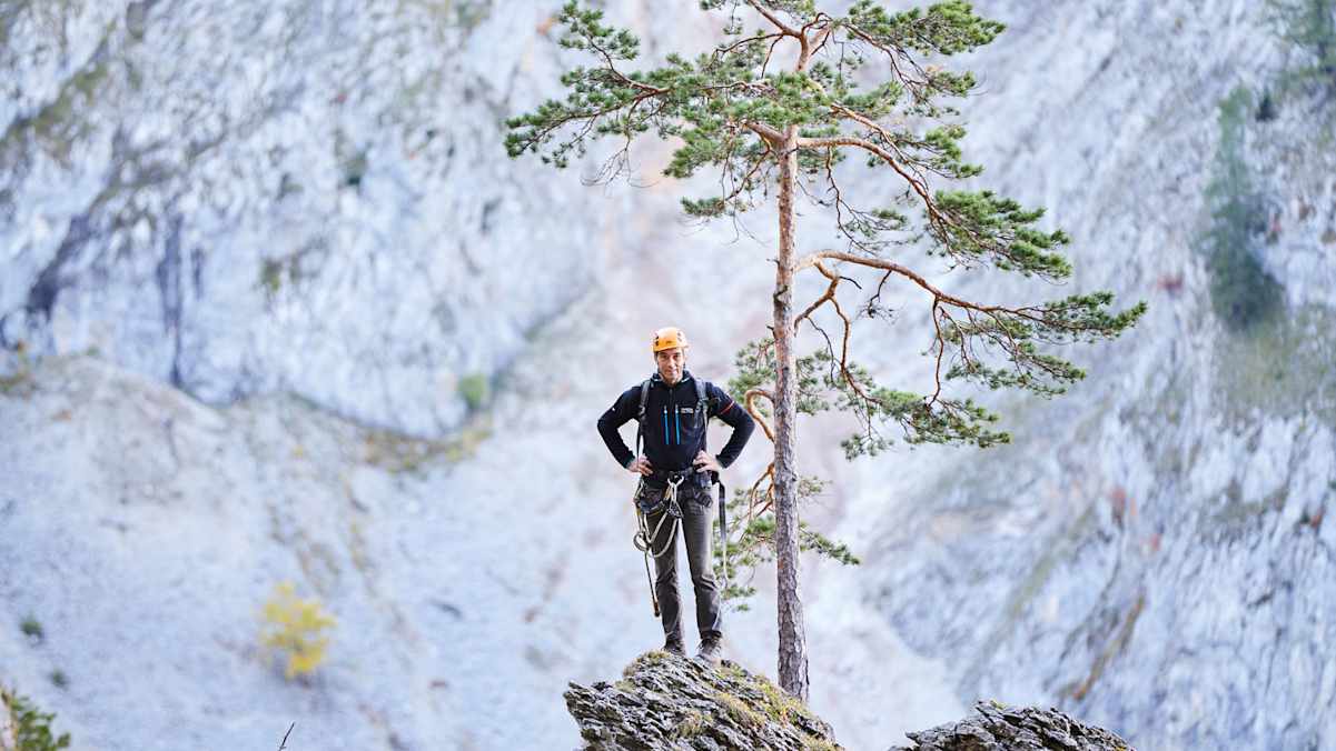 Martin Simek kennt die Steige auf der Rax ausgezeichnet. Kein Wunder, er ist nämlich dafür zuständig, sie regelmäßig zu restaurieren.