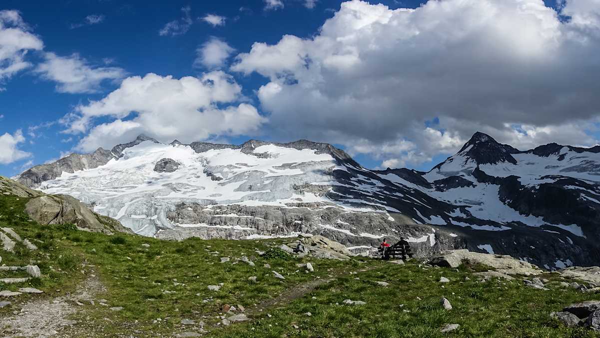 Panorama der Venedigergruppe mit Großvenediger und Großer Geiger